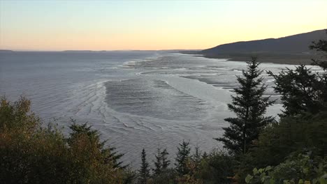 Canada-New-Brunswick-Vista-Of-Incoming-Tide