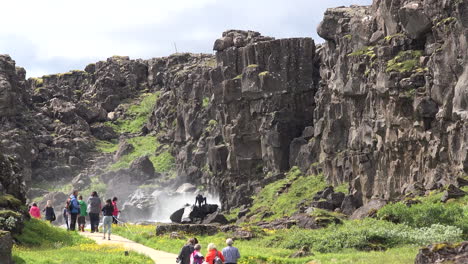 Iceland-Pingvellir-Cliffs-Of-The-Rift-Near-Waterfall