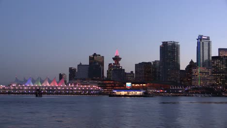 Kanada-Vancouver-Skyline-Lichter-Bei-Nacht
