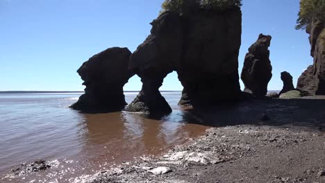 Kanada-Flut-Geht-Aus-Hopewell-Rocks