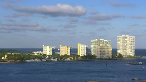 Florida-Fort-Lauderdale-Pan