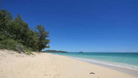 Oahu-Waimanalo-Goldener-Strand-Und-Blaugrünes-Meer