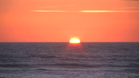 Oregon-Coastal-Sunset-Time-Lapse