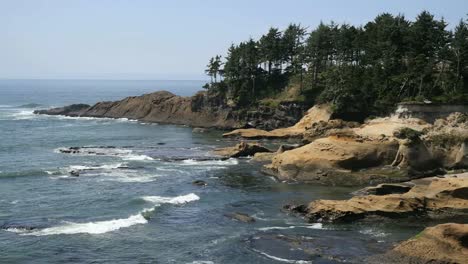 Costa-de-arenisca-de-Oregon-en-la-bahía-de-Depoe