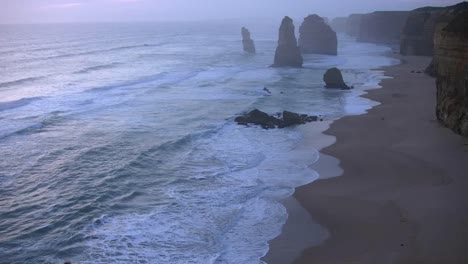 Australia-Great-Ocean-Road-12-Apostles-After-Sunset-Zoomed-Out