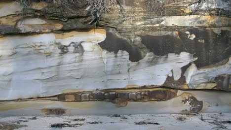 Australia-Murramarang-Patterns-In-Rock