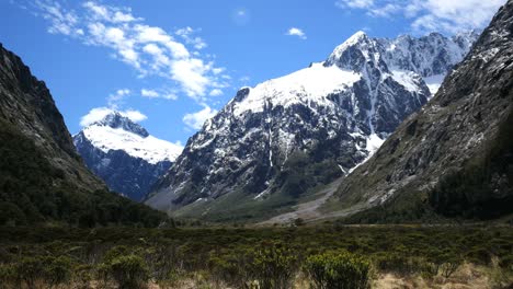 Neuseeland-Fordland-Dramatischer-Berg