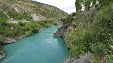 Neuseeland-Kawarau-Fluss-Fließt