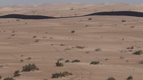 Kalifornische-Sand--Und-Stromleitungen-Neigen-Nach-Oben