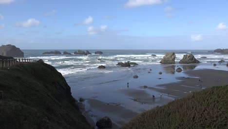 Oregon-Coast-At-Bandon-From-View-Point