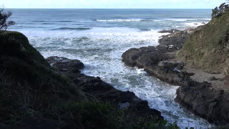 Oregon-Devils-Churn-Crack-At-Cape-Perpetua