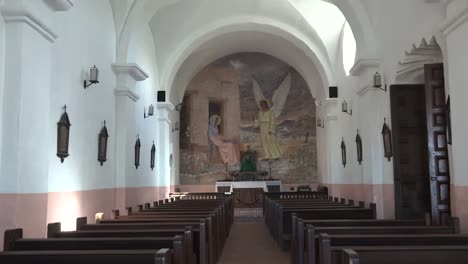 Texas-Goliad-Presidio-La-Bahia-Kircheninnenraum-Verkleinern