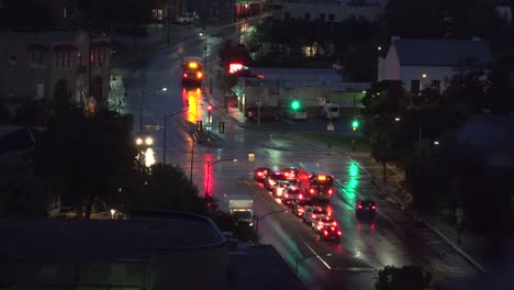 Texas-San-Antonio-Abendlichter-Im-Verkehr