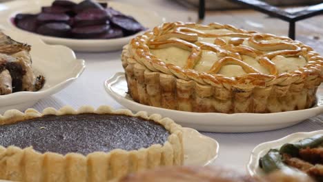 Virginia-Colonial-Williamsburg-Pies-Pan