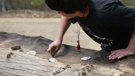 Virginia-Jamestown-Scraping-Wood-With-Shell