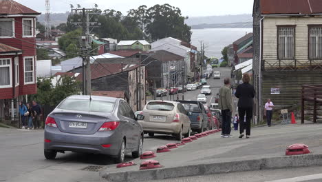 Chile-Chiloe-Chonchi-Street-And-Cars-Zoom-Out