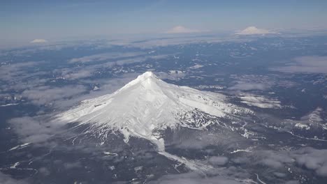 Oregon-Mount-Hood-From-Air
