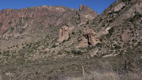 Texas-Big-Bend-Chisos-Montaña-Rocks-Zoom-In