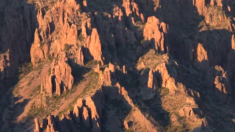 Texas-Big-Bend-Chisos-Jagged-Rocks-In-Evening-Light