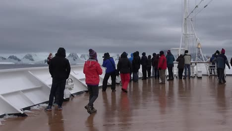 Antarctica-Pan-And-Zoom-Deck-Of-Ship