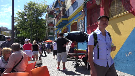 Argentina-Buenos-Aires-La-Boca-Tourists