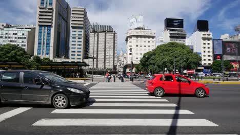 Argentina-Buenos-Aires-Traffic-Passes-Crosswalk