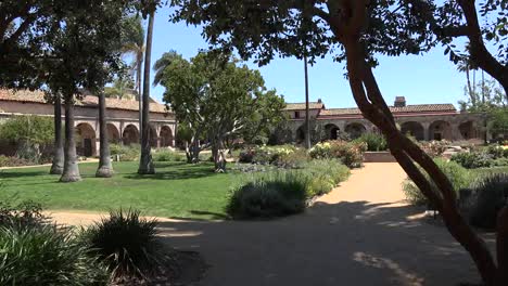 California-San-Juan-Capistrano-Mission-Courtyard-Garden
