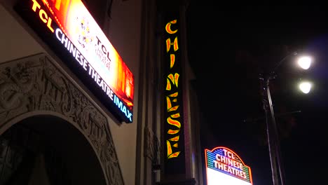 Kalifornien-Los-Angeles-Nahaufnahme-Von-Nachtlichtern-Für-Chinesisches-Theater
