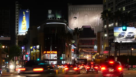 Los-Angeles-Lots-Of-Traffic-At-Night-Time-Lapse