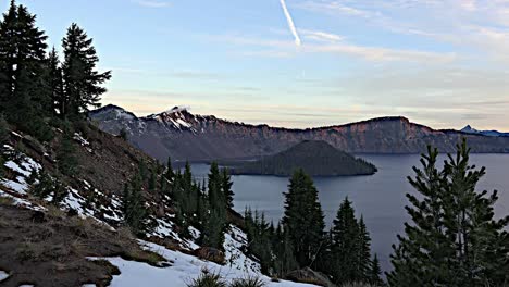 Oregon-Crater-Lake-Dawn-View-With-Slope