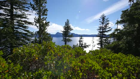 Oregon-Crater-Lake-View-With-Sun-Flare