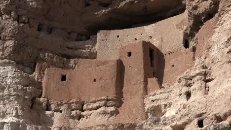 Arizona-Montezuma-Castle-On-Cliff-View.-Pan-Right