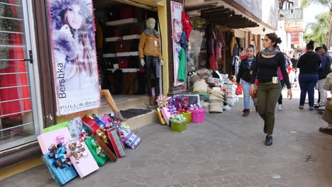 Mexico-Arandas-People-On-Street-With-Christmas-Gifts