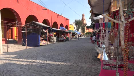 Calle-México-Atotonilco-Con-Puestos-De-Venta