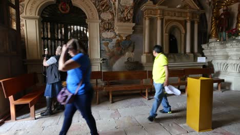 Mexico-Atotonilco-Talking-Photos-In-Church