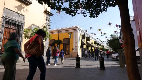 Mexico-Tlaquepaque-Street-Time-Lapse-With-People-Walking