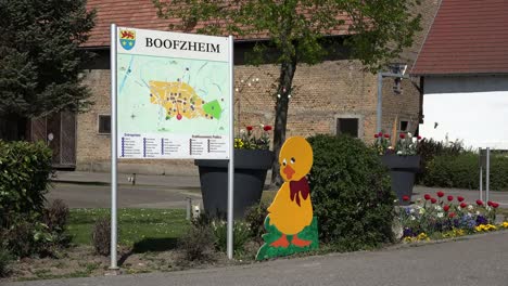 France-Alsace-Easter-Decorations-At-Boofzheim