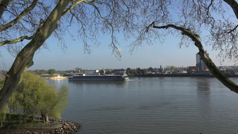 Netherlands-Schoonhoven-River-Lek-With-Many-Barges-Time-Lapse