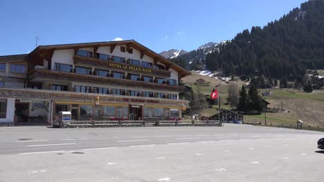 Switzerland-Hotel-And-Sports-Car-At-The-Col-Des-Mosses
