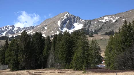 Schweizer-Berg-Mit-Kar-Am-Col-Des-Mosses-Zeitraffer