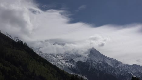 Francia-Mont-Blanc-Hoja-De-Nube-Lapso-De-Tiempo