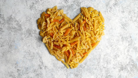 Heart-shape-made-of-pasta