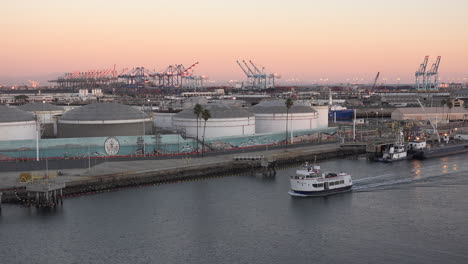 California-San-Pedro-oil-storage-and-boat