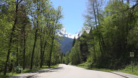 Germany-road-and-the-Waltzman-in-Berchtesgaden