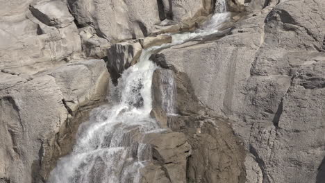 Idaho-Soshone-Fällt-Zooms-Aus-Stürzendem-Wasser