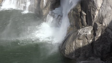 Base-De-Idaho-De-La-Cascada-En-Shoshone-Falls