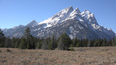 Wyoming-Teton-Peak,-Justo-Al-Sur-Del-Cañón-De-La-Cascada