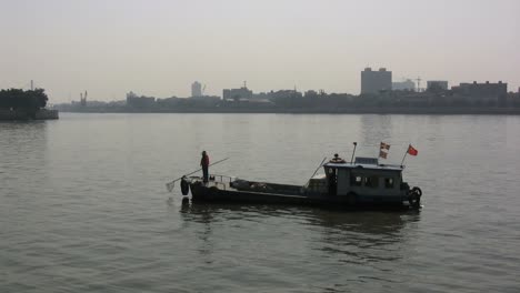 Guangzhou-boat-Pearl-River