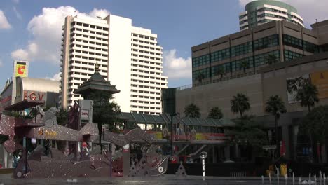 Fuente-De-Bangkok