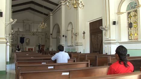 Cabo-Inside-Mission-church